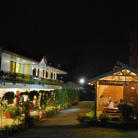 Lazea Tagaytay Inn Tagaytay City Ngoại thất bức ảnh