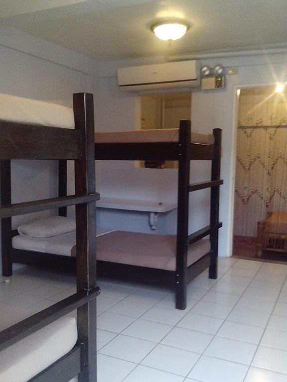 Lazea Tagaytay Inn Tagaytay City Phòng bức ảnh