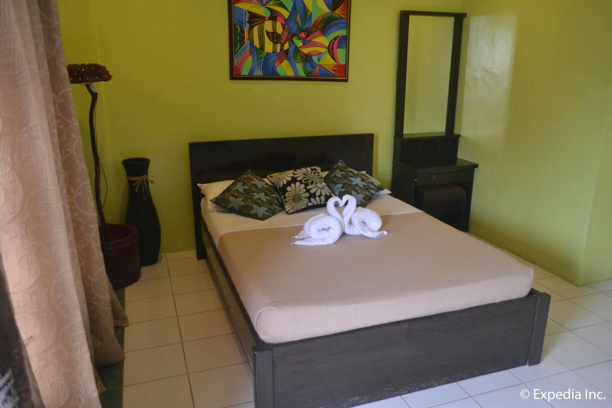 Lazea Tagaytay Inn Tagaytay City Ngoại thất bức ảnh