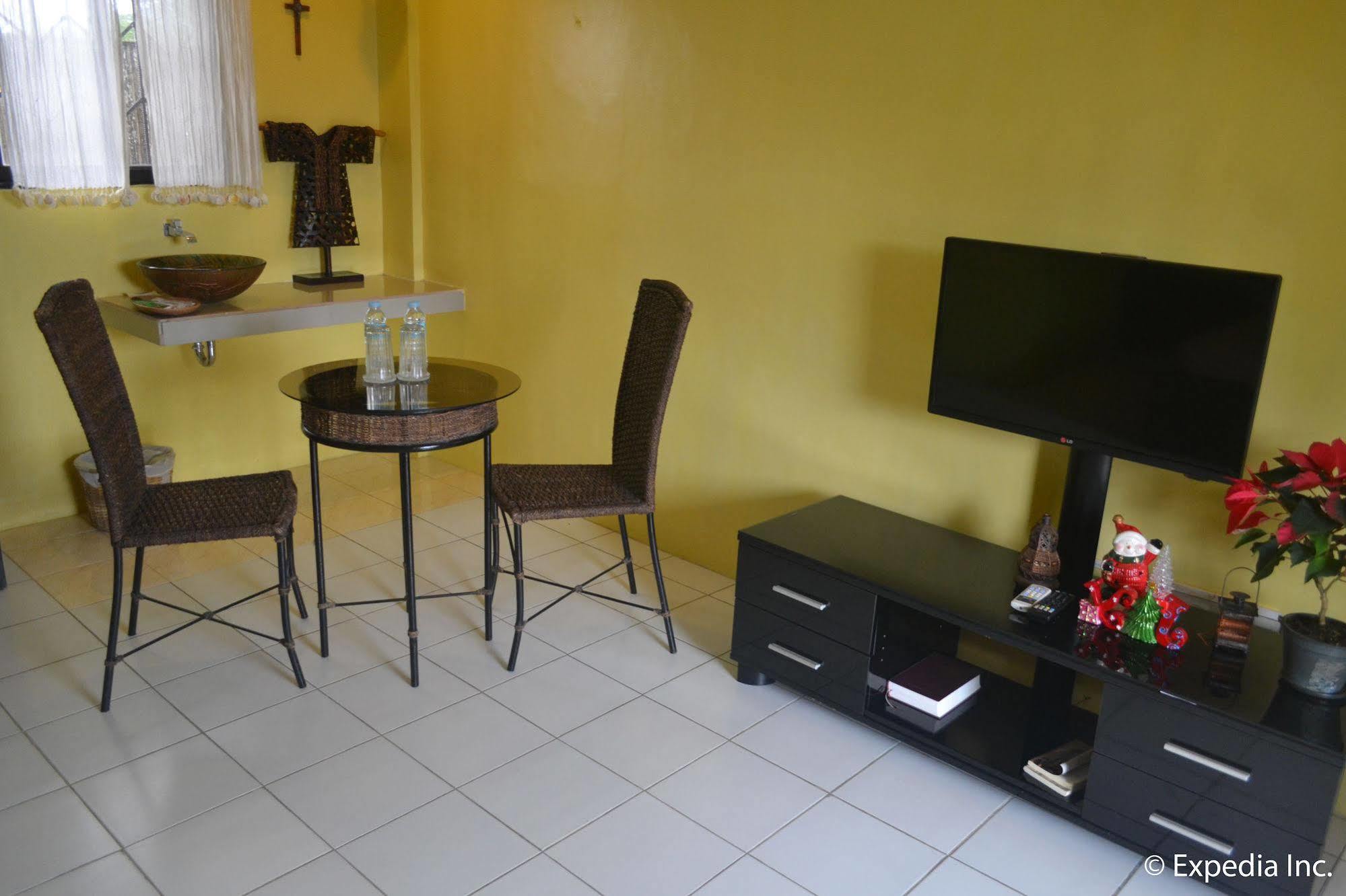 Lazea Tagaytay Inn Tagaytay City Ngoại thất bức ảnh